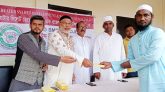 ইমাম ও মুয়াজ্জিনদের গ্রেটার সিলেট ইউকে’র ঈদ উপহার বিতরণ