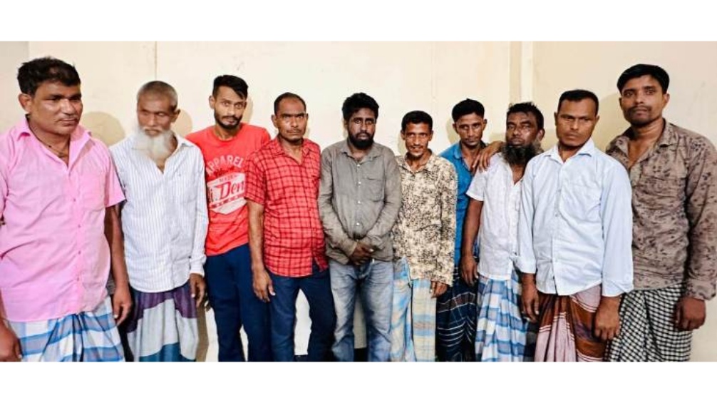 সিলেটে পুলিশের অভিযানে ১০ জুয়াড়ি আটক