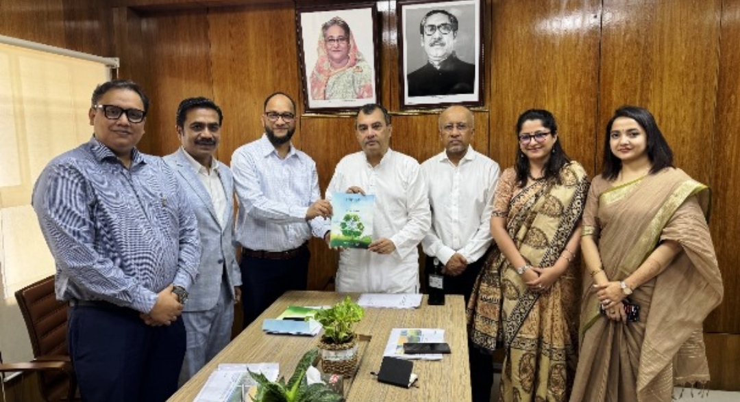 বর্জ্য ব্যবস্থাপনায় পরিবেশ মন্ত্রণালয়ের সাথে কাজ করতে আগ্রহী লাফার্জহোলসিম
