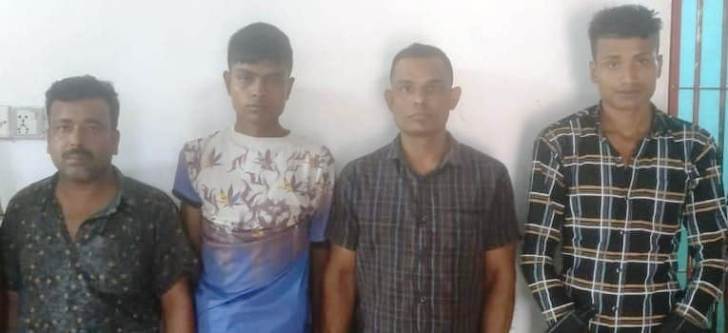 সিলেটে ৪৫ লাখ টাকার ভারতীয় চিনি জব্দ, গ্রেফতার ৪