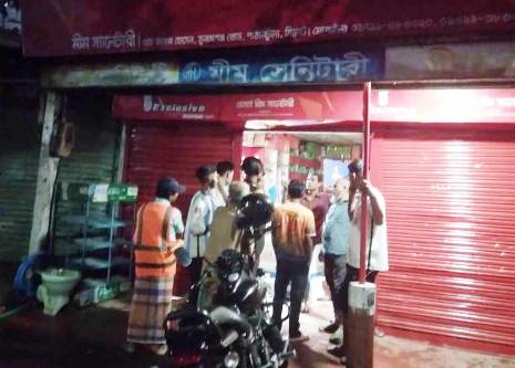 সিলেটে চুরি যাওয়া মালামাল উদ্ধারকালে তিন পুলিশ আহত, আটক ১