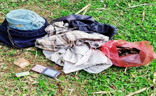 চা বাগানের টিলায় শতাধিক মুনিয়া পাখি হত্যা