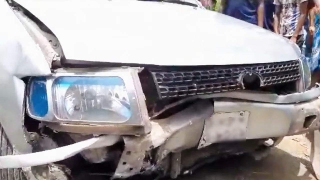 মাধবপুরে ট্রাক-প্রাইভেটকার সংঘর্ষে একই পরিবারের চারজনসহ নিহত ৫