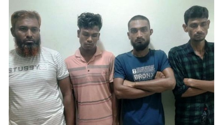 সিলেটে ৮৯৭ বস্তা ভারতীয় চিনি জব্দ, আটক ৪