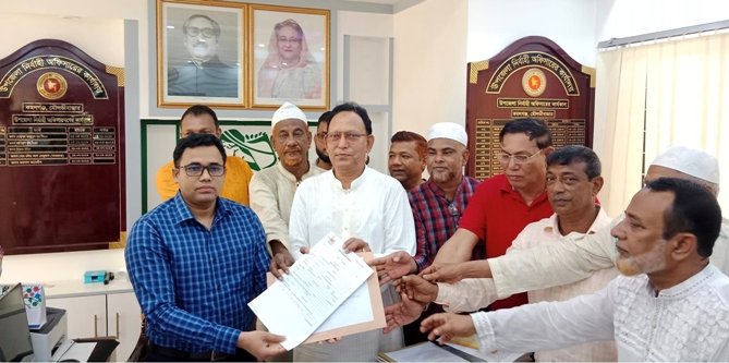 কমলগঞ্জে চেয়ারম্যান পদে ৪ জনসহ মোট ১১ প্রার্থীর মনোনয়ন জমা