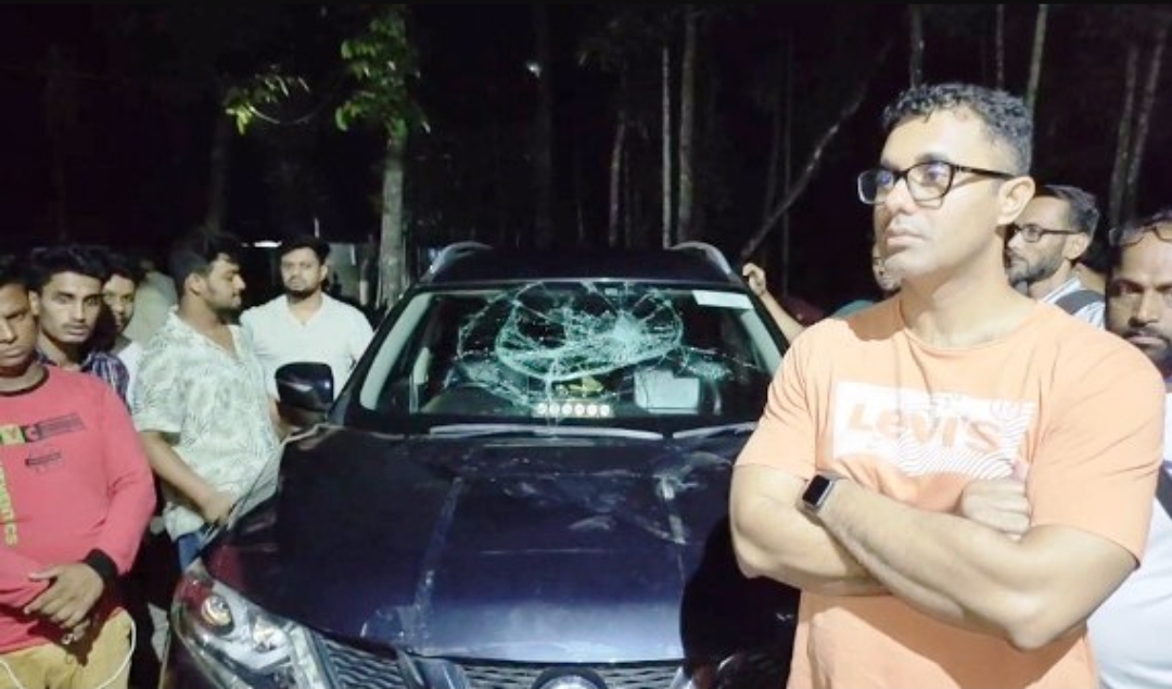 গোলাপগঞ্জে চেয়ারম্যান প্রার্থী জাবেদের গাড়ি ভাঙচুর, শারীরিকভাবে লাঞ্ছনার অভিযোগ