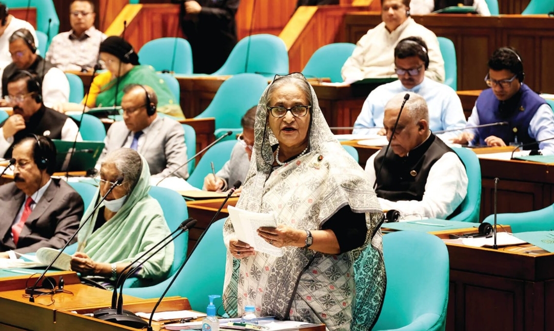 মধ্যপ্রাচ্য সংকটের প্রভাব দেশেও পড়তে পারে : সংসদে প্রধানমন্ত্রী