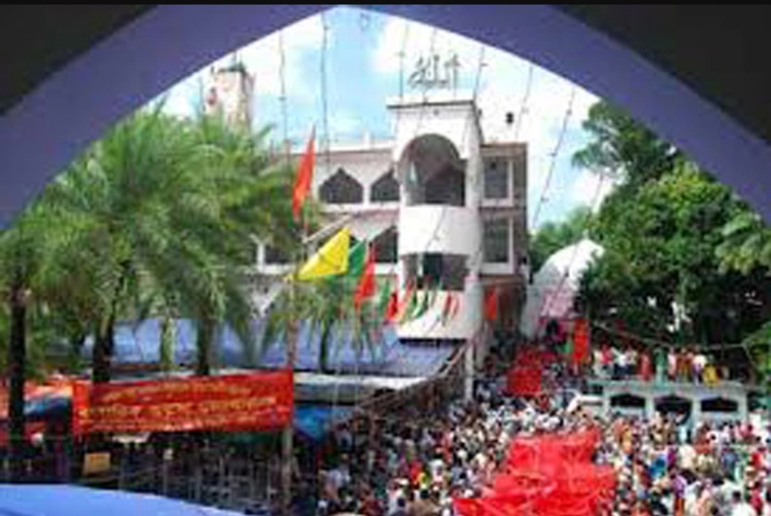 সিলেটে শাহজালাল (র.) এর মাজারে ওরস সম্পন্ন