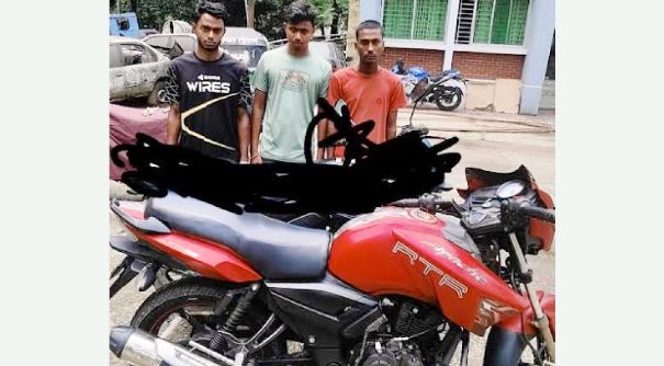 সিলেটে চোরাই মোটরসাইকেলসহ ৩ যুবক আটক