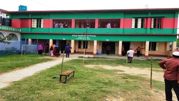 দিরাইয়ে ভোটার উপস্থিতি ধীরগতি