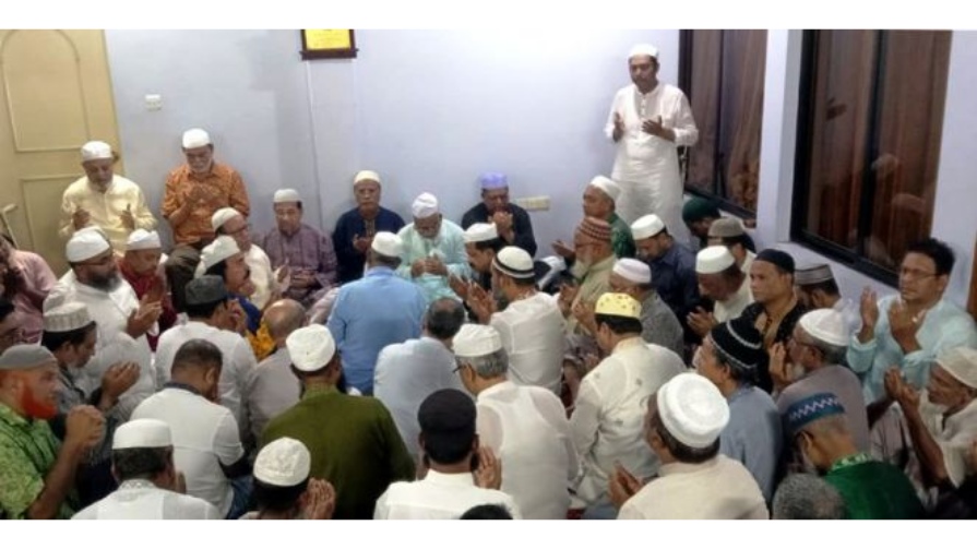 মেয়র কামরানের মৃত্যুবার্ষিকীতে পরিবারের দোয়া মাহফিল