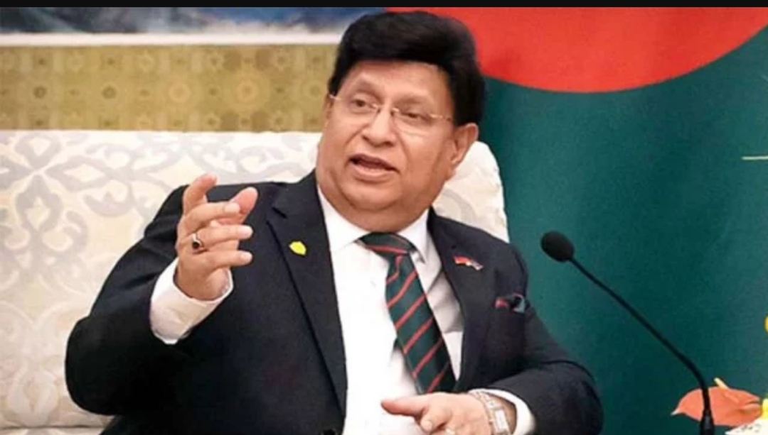 দুর্নীতিগ্রস্ত কর্মকর্তাদের সম্পদ নিলামে বিক্রি ও দ্রুত চাকরিচ্যুতি দরকার : মোমেন
