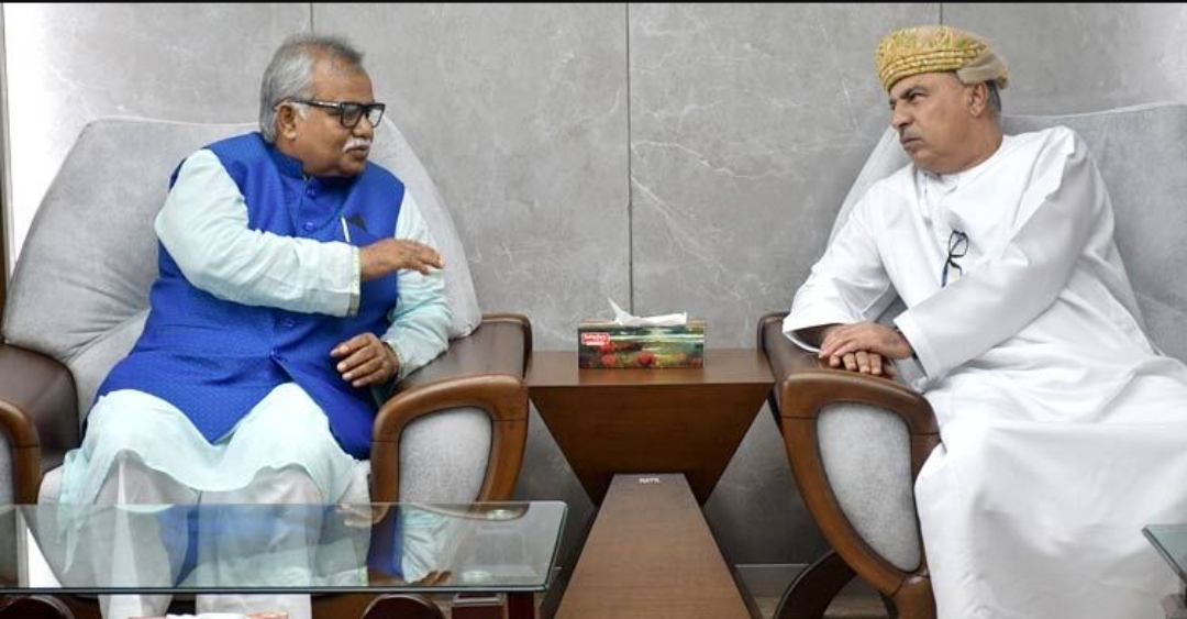 ৯৬ হাজার অবৈধ বাংলাদেশীকে বৈধতা দেবে ওমান