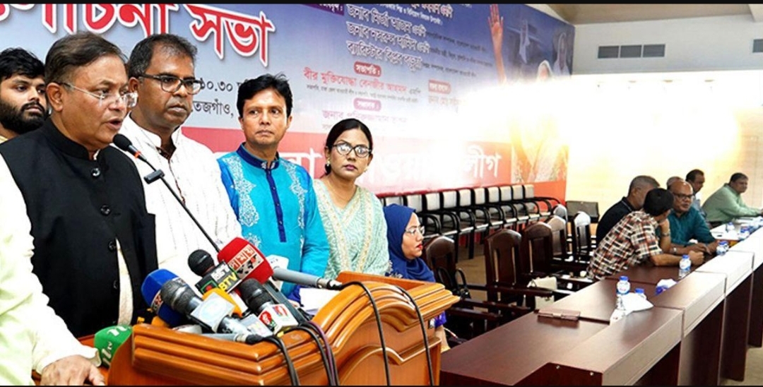 ‘রাজাকারের পক্ষে স্লোগানে নেতৃত্বদানকারীদের বিরুদ্ধে ব্যবস্থা নেওয়া প্রয়োজন’