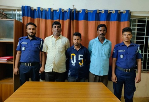 মাধবপুরে চাঁদাবাজির অভিযোগে দুই ইউপি সদস্যসহ গ্রেপ্তার ৩