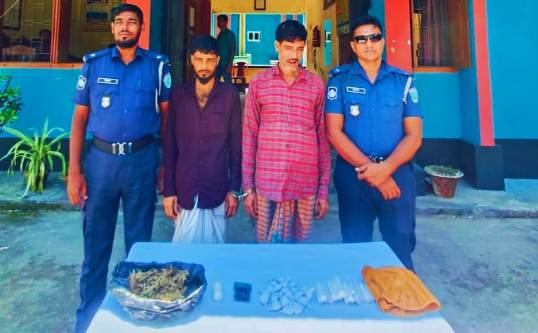 জৈন্তাপুরে ইয়াবা ও গাঁজা সহ ২জন আটক