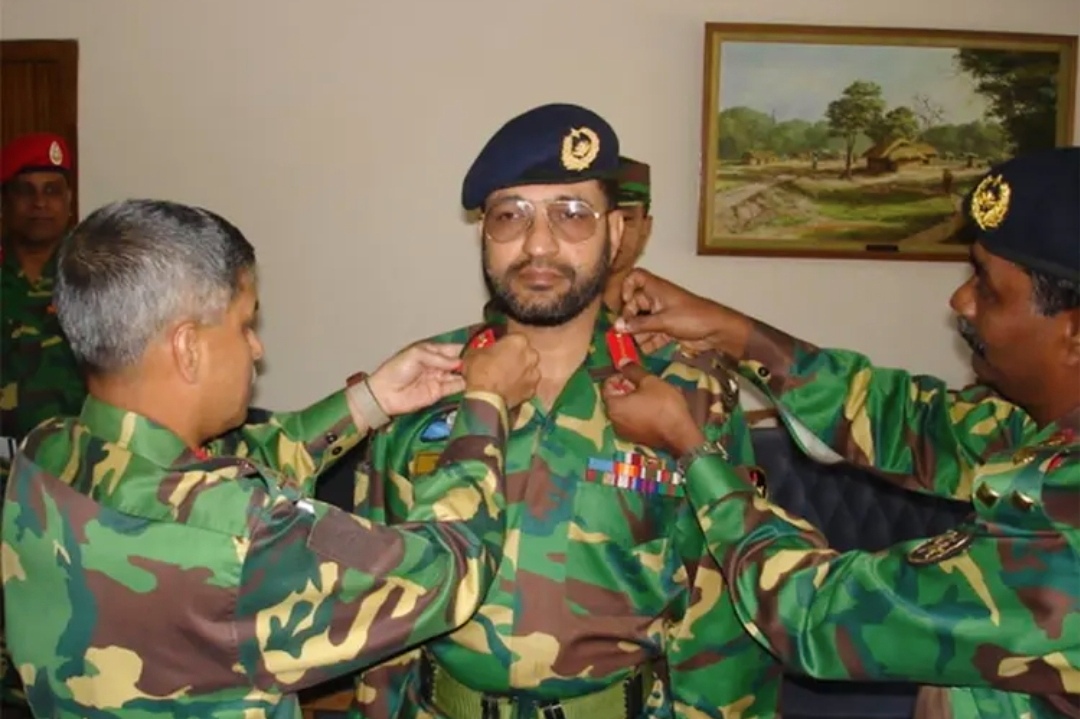 আয়নাঘর থেকে মুক্ত হলেন আযমী