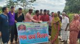 কমলগঞ্জে বন্যা দূর্গতের মাঝে নগদ অর্থ সহায়তা প্রদান