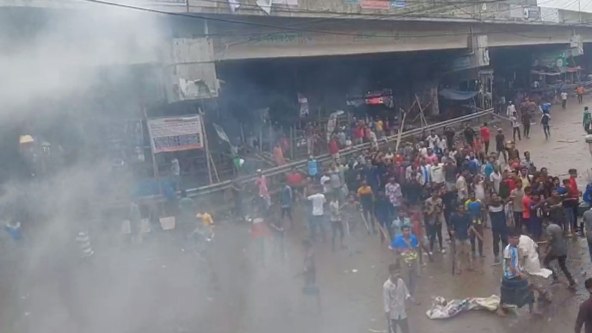 গাজীপুরে শিক্ষার্থীদের বিক্ষোভ মিছিলে সংঘর্ষ, নিহত ১