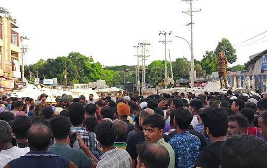 কাশিমপুর কারাগার থেকে ২০৯ বন্দির পলায়ন, নিহত ৬