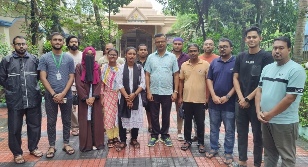 সিলেটে মন্দির ও আশ্রম পরিদর্শণে বৈষম্যবিরোধী আন্দোলনের শিক্ষার্থীরা