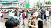 এইচএসসি পরীক্ষায় অটোপাসের দাবিতে সিলেটে শিক্ষার্থীদের সড়ক অবরোধ