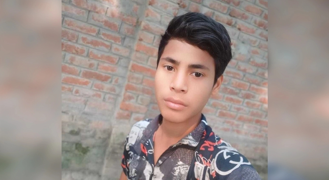 গুলি করে হত্যার পর লাশ নিয়ে গেল বিএসএফ