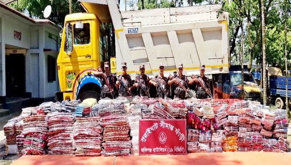 কানাইঘাটে সীমান্তে প্রায় দুই কোটি টাকার ভারতীয় পণ্য জব্দ