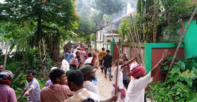 হবিগঞ্জে ফেসবুক পোস্ট নিয়ে ৩ ঘণ্টাব্যাপী সংঘর্ষ, আহত ৫০