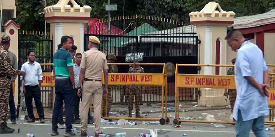 উত্তপ্ত মণিপুর, বন্ধ ইন্টারনেট সেবা