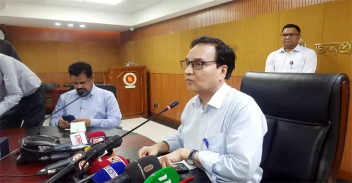 চাকরিতে প্রবেশের বয়স ৩৫ বছর করা নিয়ে কমিটি