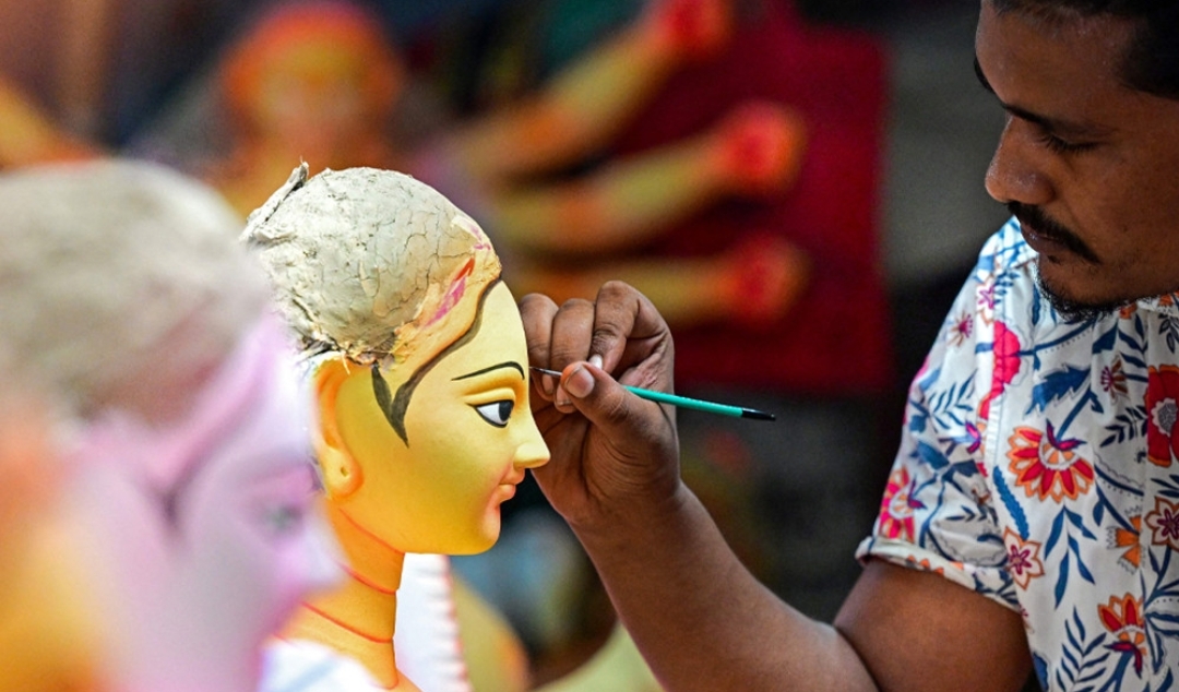 মহালয়ায় শুরু দুর্গোৎসবের আনুষ্ঠানিকতা