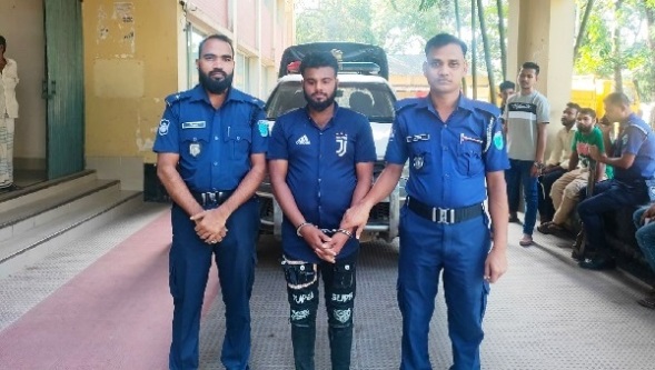 সিলেটে পবিত্র কোরআন শরীফ নিয়ে কটূক্তিকারী যুবক গ্রেপ্তার