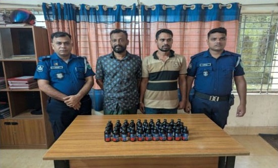 মাধবপুরে ৩৩ বোতল ফেনসিডিলসহ ২ জন আটক
