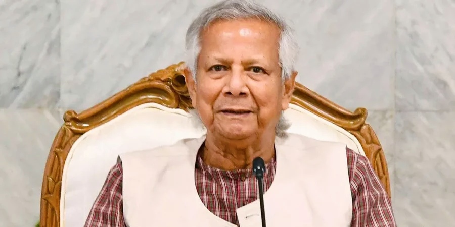 দুর্গত জনগণের শেষ ভরসার স্থান সশস্ত্র বাহিনী : প্রধান উপদেষ্টা