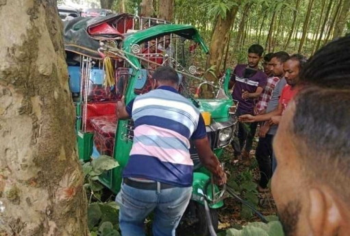 কমলগঞ্জে সিএনজি নিয়ন্ত্রণ হারিয়ে দুই কলেজ ছাত্র নিহত, আহত ২