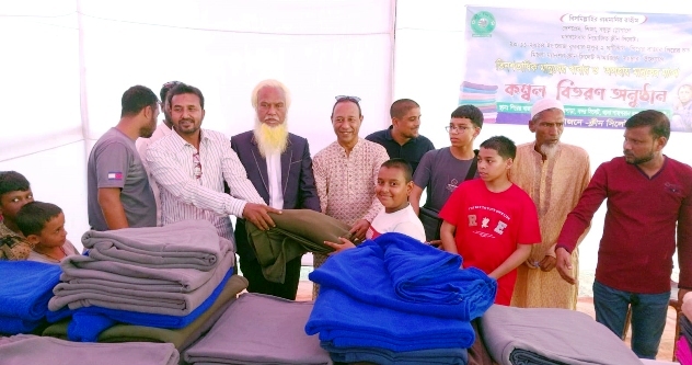 খাবার ও কম্বল বিতরণ করলো ক্লীন সিলেট