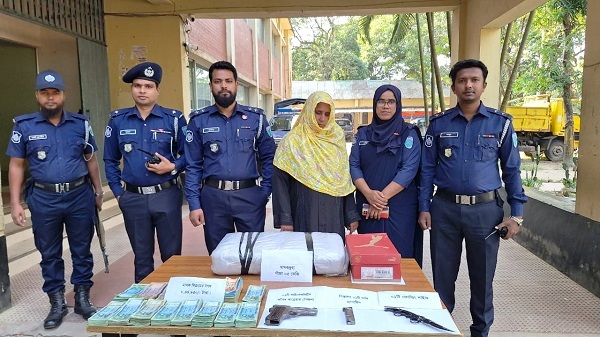 কোম্পানীগঞ্জে বিদেশি পিস্তল ও মাদকসহ নারী আটক