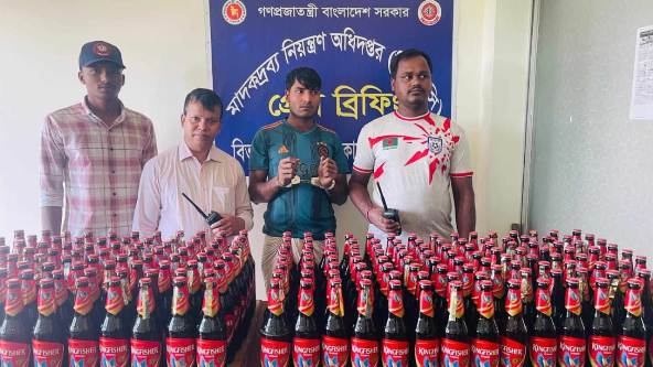জৈন্তাপুরে ২০৮ বোতল ভারতীয় মদ সহ আটক ১