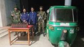 জৈন্তাপুরে যৌথ বাহিনীর অভিযানে ২৩ বোতল বিদেশি মদ সহ অটোরিকশা আটক