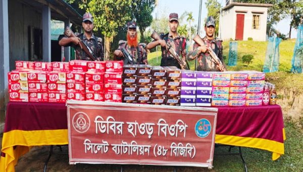 সিলেটে বিজিবির অভিযানে ২ কোটি ৩৭ লাখ টাকার চোরাই পণ্য জব্দ