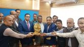 কমলগঞ্জের ইউএনও জয়নাল আবেদীন এর শেষ কর্মদিবসে কাঁদলেন ও কাঁদালেন