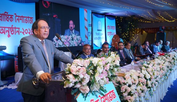 বিচার বিলম্বিত হলে, ন্যায় বিচার ক্ষুন্ন হয় : বিচারপতি খিজির আহমেদ চৌধুরী