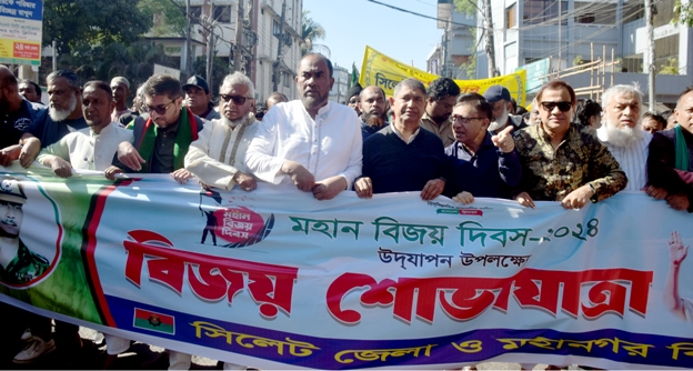 নির্বাচন বিলম্ব হলে জাতীয় ঐক্য, গণতন্ত্র ও বিপ্লব ব্যাহত হতে পারে : আহমদ আযম খান