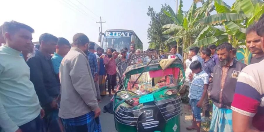 শেরপুরে বাস-সিএনজি অটোরিকশার সংঘর্ষ, নিহত ৫