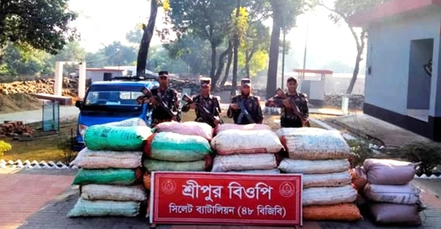সিলেটে ১ কোটি ১৩ লক্ষ টাকার চোরাচালানী মালামাল আটক