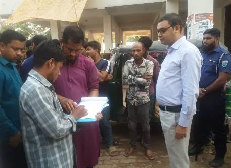 গোলাপগঞ্জে ২শ কেজি অবৈধ পলিথিন জব্দ, ১৫ হাজার টাকা জরিমানা