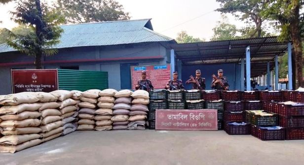 সিলেট সীমান্তে ৭০ লাখ টাকার ভারতীয় পণ্য জব্দ