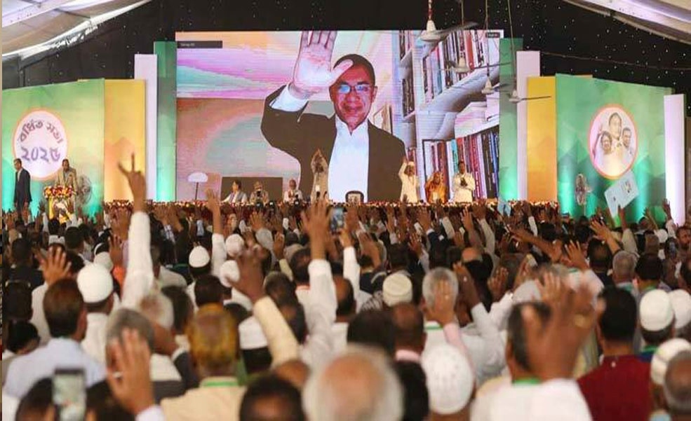 সংস্কার-স্থানীয় নির্বাচন নিয়ে জনগণের সামনে ধূম্রজাল সৃষ্টি করা হচ্ছে : তারেক রহমান