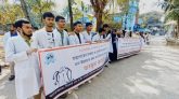 টানা তৃতীয় দিনের কর্মবিরতিতে সিলেটের ইন্টার্ন চিকিৎসকরা